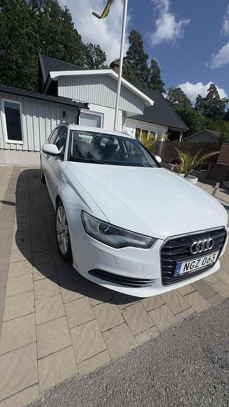 Vit Begagnad 2014 Audi A6 Proline Kombi | 110 000 kr (Superpris) - Bild 1/4
