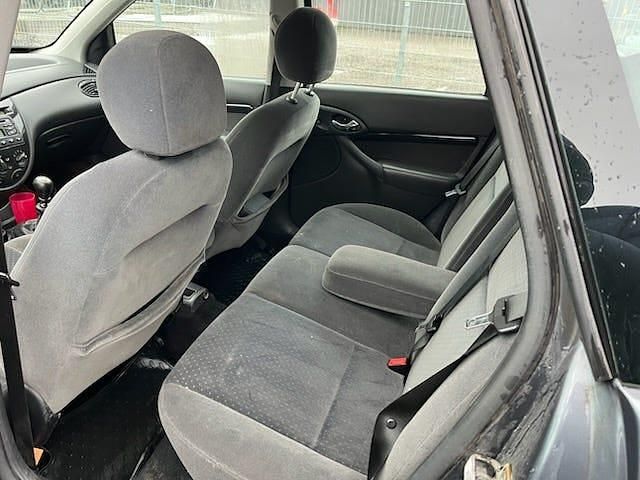 Begagnad 2003 Ford Focus Kombi | 19 500 kr - Bild 1/4