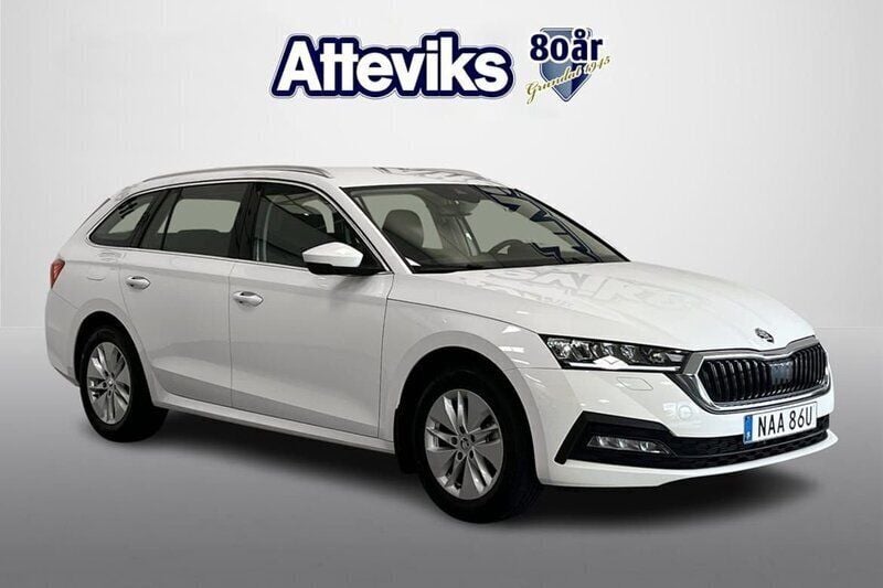 Vit Ny 2024 Skoda Octavia Ambition Kombi | 279 900 kr (Superpris) - Bild 1/4