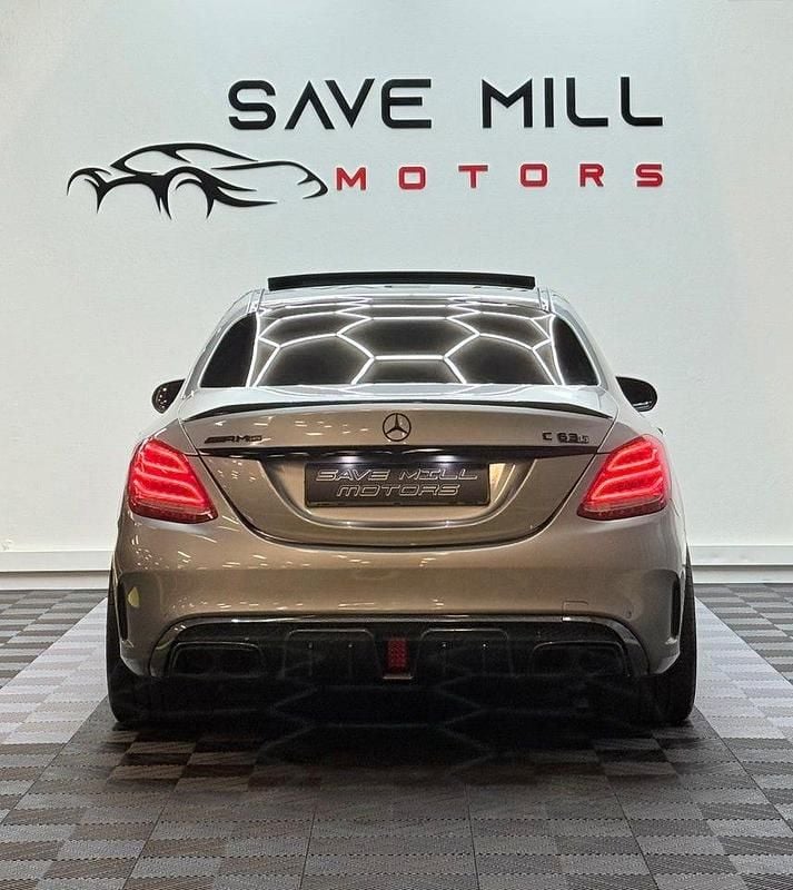 Begagnad Mercedes C63 AMG AMG 476 HK (350 kW) 2016 Grå