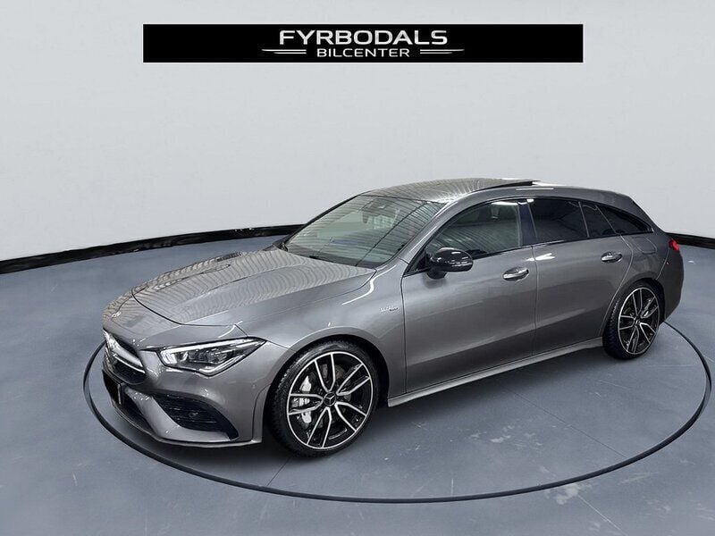 Mörkgrå Begagnad 2019 Mercedes CLA35 AMG AMG Kombi | 419 000 kr - Bild 1/2