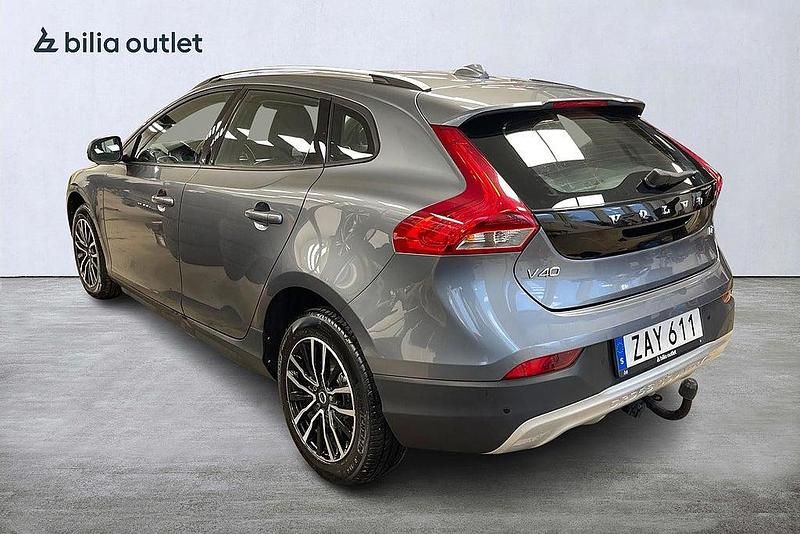 Begagnad Volvo V40 Business Edition 120 HK (88 kW) 2017 Grå Halvkombi