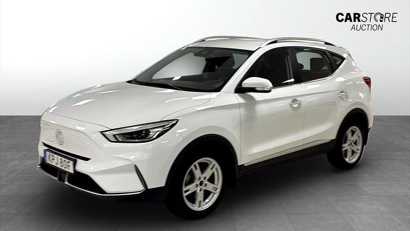 Vit Begagnad 2022 MG ZS Comfort Halvkombi | 259 900 kr (Marknadspris) - Bild 1/4