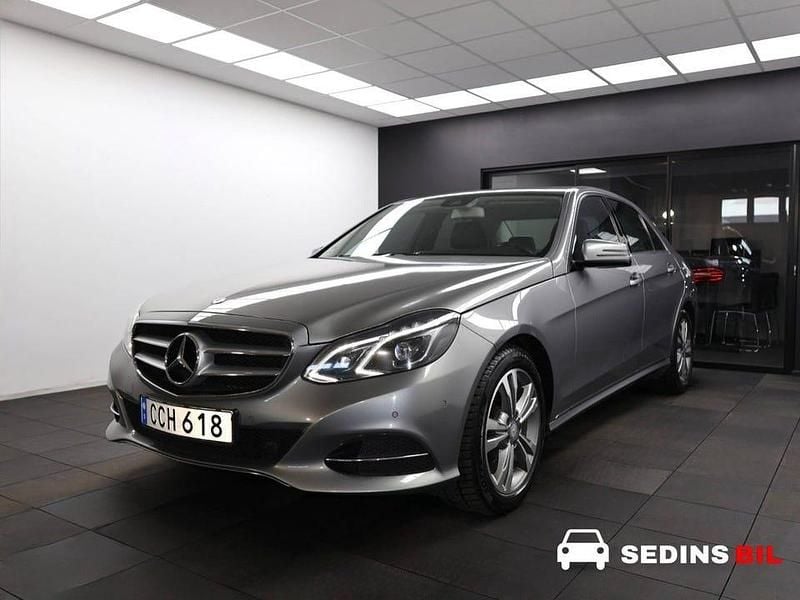 Silver Begagnad 2014 Mercedes E200 Business | 154 900 kr - Bild 1/4