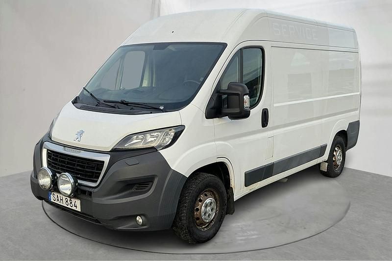 Vit Begagnad 2017 Peugeot Boxer Van | 99 000 kr (Superpris) - Bild 1/4