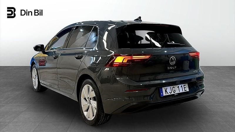 Begagnad VW Golf VIII Edition 150 HK (110 kW) 2025 Grå Halvkombi