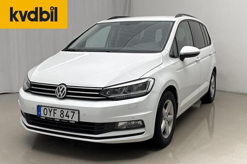 Begagnad VW Touran 110 HK (80 kW) 2016 Vit Minibuss
