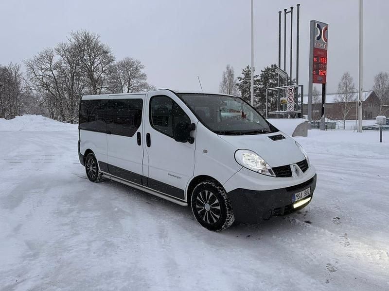 Begagnad 2012 Renault Trafic Minibuss | 85 000 kr (Dyr) - Bild 1/4