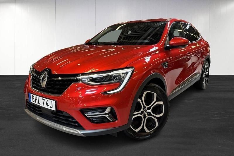 Röd (red) Begagnad 2022 Renault Arkana SUV | 219 900 kr (Marknadspris) - Bild 1/4