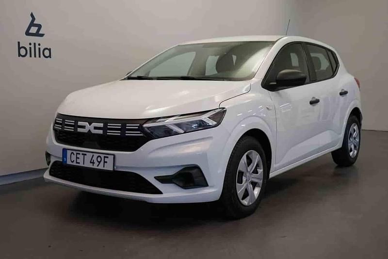 Vit Begagnad 2023 Dacia Sandero Halvkombi | 129 500 kr (Marknadspris) - Bild 1/1