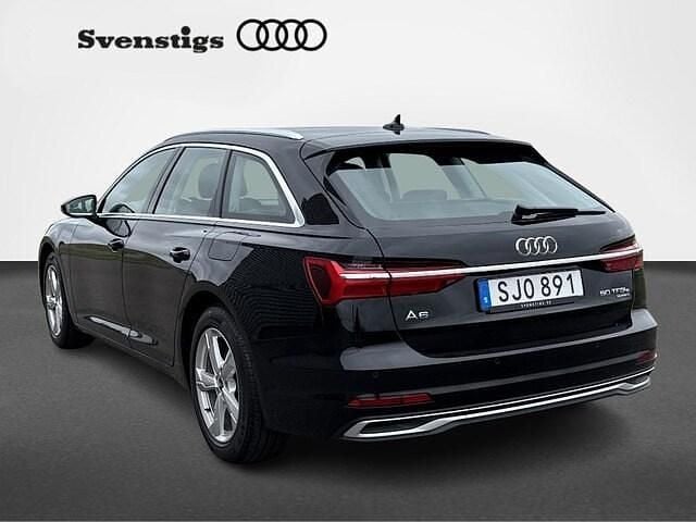 Begagnad Audi A6 Business 299 HK (219 kW) 2024 Svart (brilliantsvart) Kombi