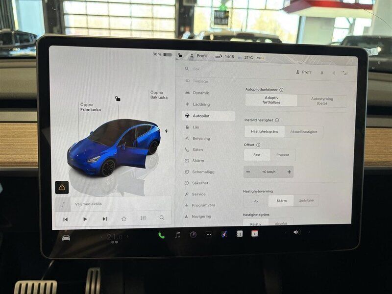 Begagnad Tesla Model Y Performance 393 kW (535 HK) 2023 Okänd SUV