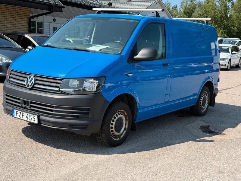 Blå Begagnad 2018 VW T6 Van | 119 900 kr (Bra pris) - Bild 1/4