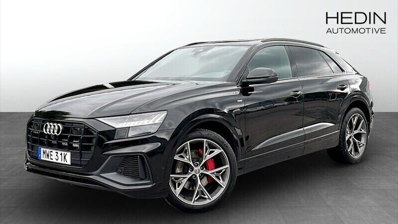 Svart (black) Begagnad 2019 Audi Q8 Premium SUV | 598 700 kr - Bild 1/4