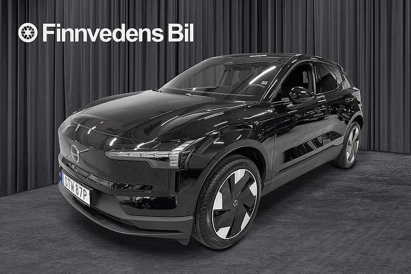 Svart Begagnad 2024 Volvo EX30 Plus SUV | 378 800 kr (Marknadspris) - Bild 1/4