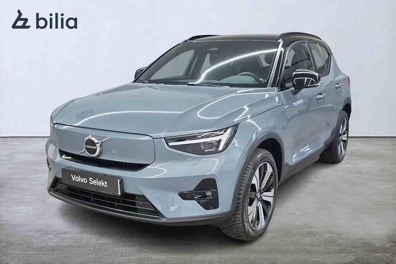 Grå Begagnad 2023 Volvo XC40 SUV | 385 000 kr (Marknadspris) - Bild 1/1