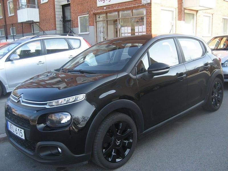 Svart Begagnad 2017 Citroën C3 Halvkombi | 84 900 kr (Lite dyr) - Bild 1/4