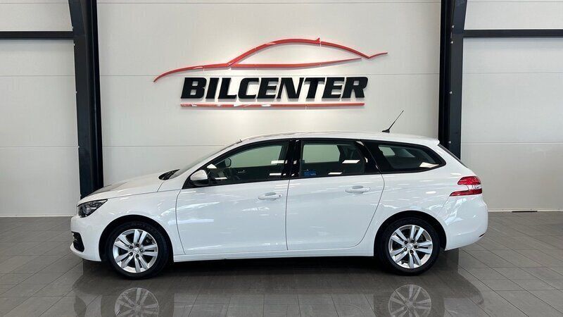 Vit Begagnad 2020 Peugeot 308 Active Kombi | 144 900 kr (Marknadspris) - Bild 1/4