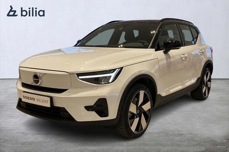 Begagnad Volvo XC40 Single Motor 175 kW (238 HK) 2022 Vit SUV