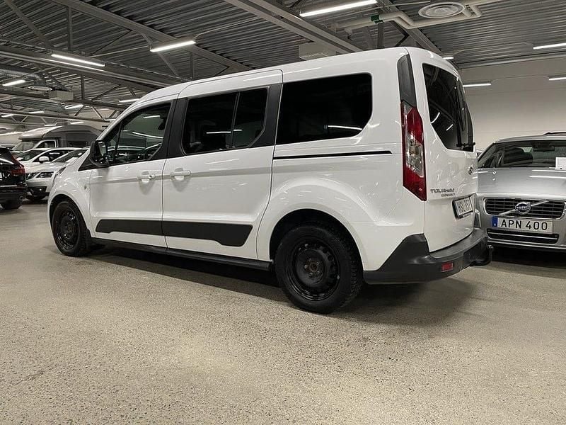 Begagnad Ford Tourneo 116 HK (85 kW) 2015 Vit Minibuss