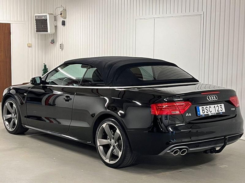 Begagnad Audi A5 Cabriolet Comfort 177 HK (130 kW) 2014 Svart Cab