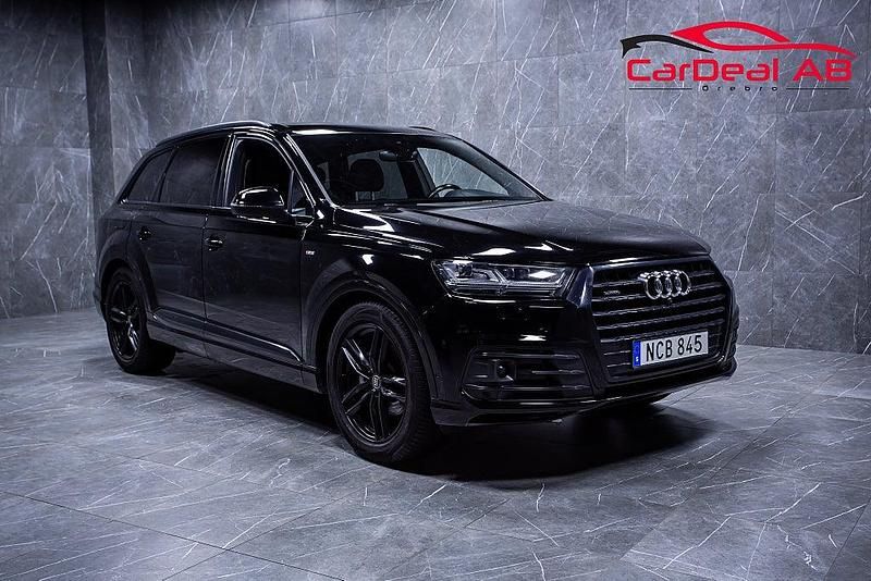 Svart Begagnad 2018 Audi Q7 S-Line SUV | 379 800 kr (Marknadspris) - Bild 1/4