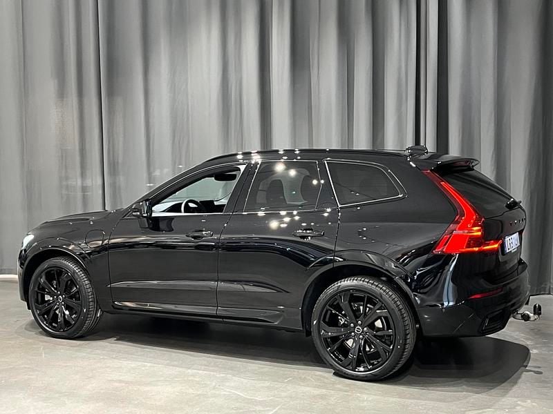 Ny Volvo XC60 2026 Svart SUV