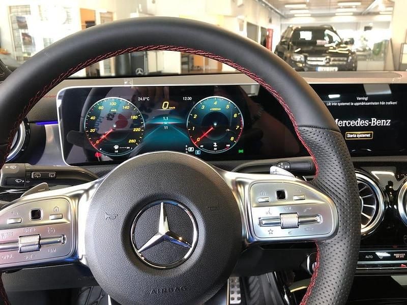 Begagnad Mercedes CLA200 Shooting Brake 163 HK (119 kW) 2020 Kombi