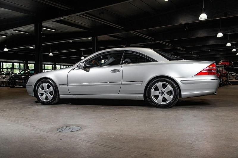 Begagnad Mercedes CL500 306 HK (225 kW) 2002 Silver Sportkupé