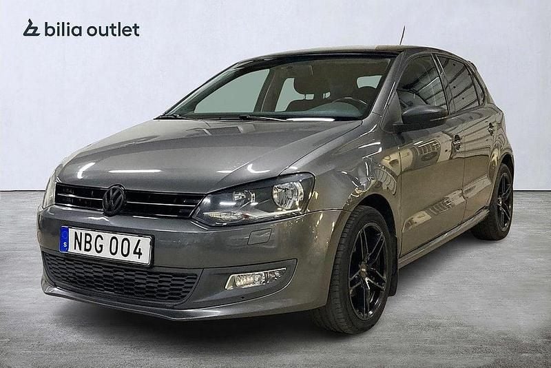 Grå Begagnad 2013 VW Polo | 39 900 kr - Bild 1/4