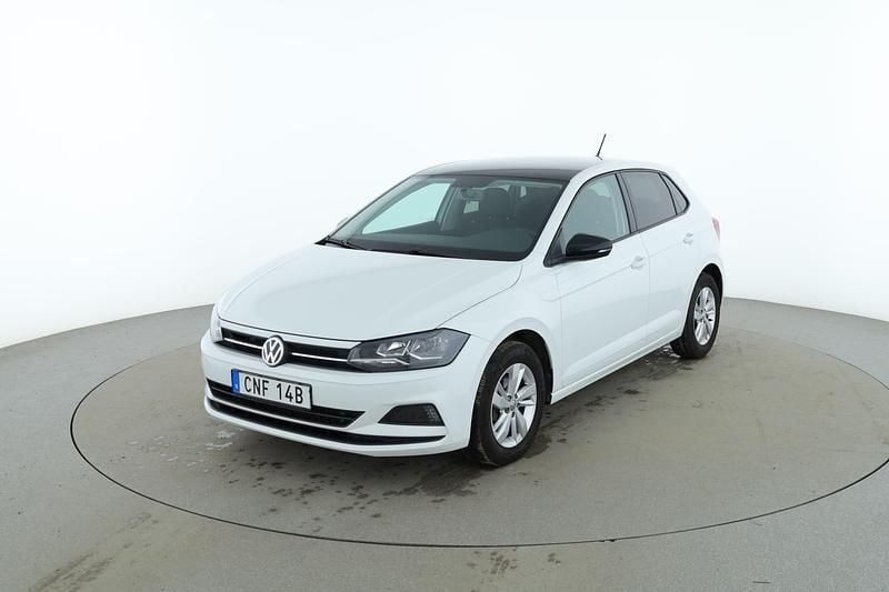 Vit Begagnad 2020 VW Polo Halvkombi | 172 000 kr (Marknadspris) - Bild 1/4