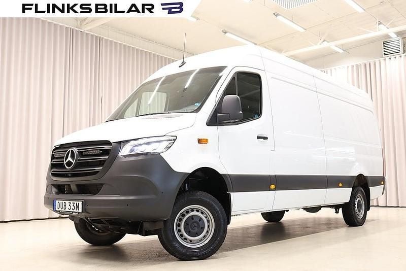 Vit Begagnad 2024 Mercedes Sprinter Van | 895 000 kr (Marknadspris) - Bild 1/4