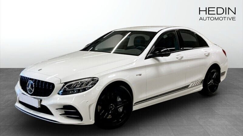 Vit (white) Begagnad 2019 Mercedes C43 AMG AMG Sedan | 498 700 kr (Bra pris) - Bild 1/4