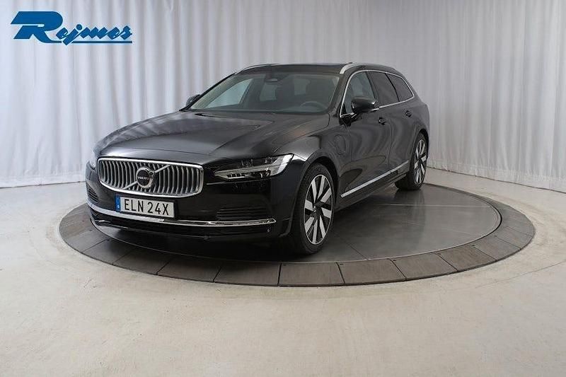 Onyx black metallic Begagnad 2025 Volvo V90 Ultra Kombi | 597 900 kr - Bild 1/4