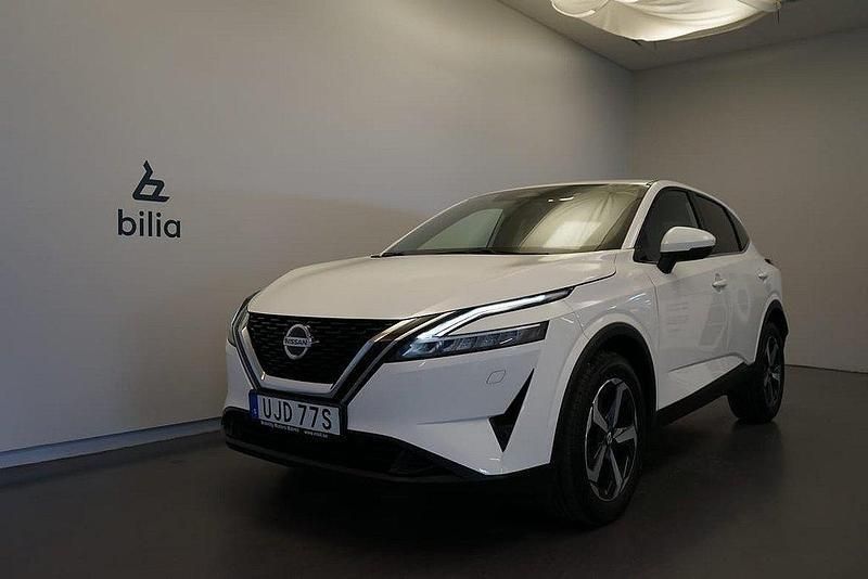 Vit Begagnad 2022 Nissan Qashqai Tekna SUV | 279 500 kr (Marknadspris) - Bild 1/3