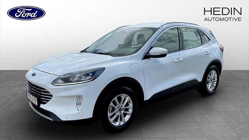 Vit (white) Begagnad 2022 Ford Kuga Titanium SUV | 244 900 kr (Marknadspris) - Bild 1/4