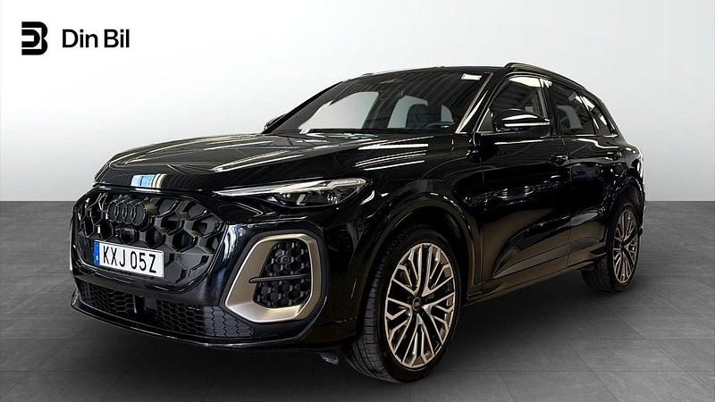 Mytsvart metallic Begagnad 2025 Audi Q5 S-Line SUV | 699 000 kr - Bild 1/4