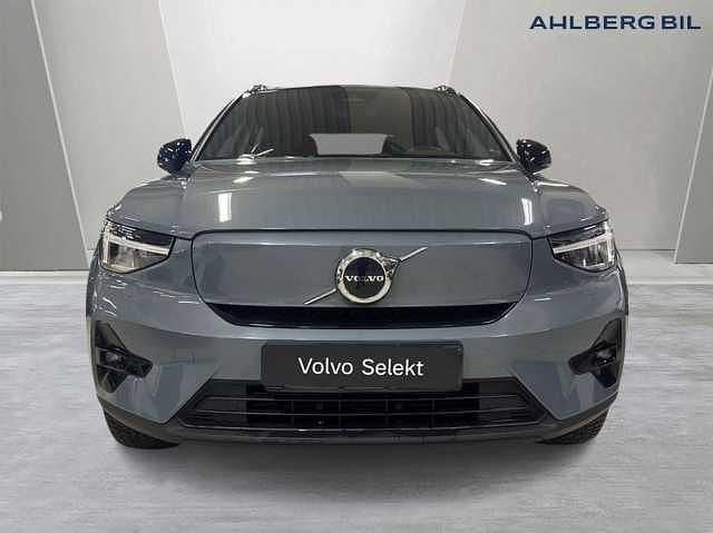 Begagnad Volvo XC40 Plus 169 kW (231 HK) 2022 Grå SUV