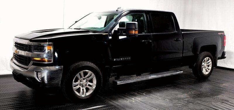 Begagnad 2016 Chevrolet Silverado | 636 250 kr - Bild 1/4