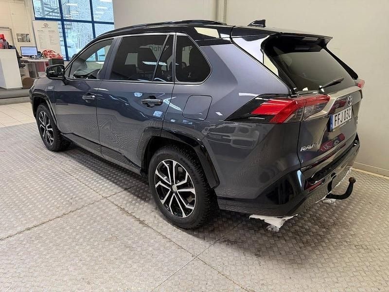 Begagnad Toyota RAV4 306 HK (225 kW) 2024 Grå SUV