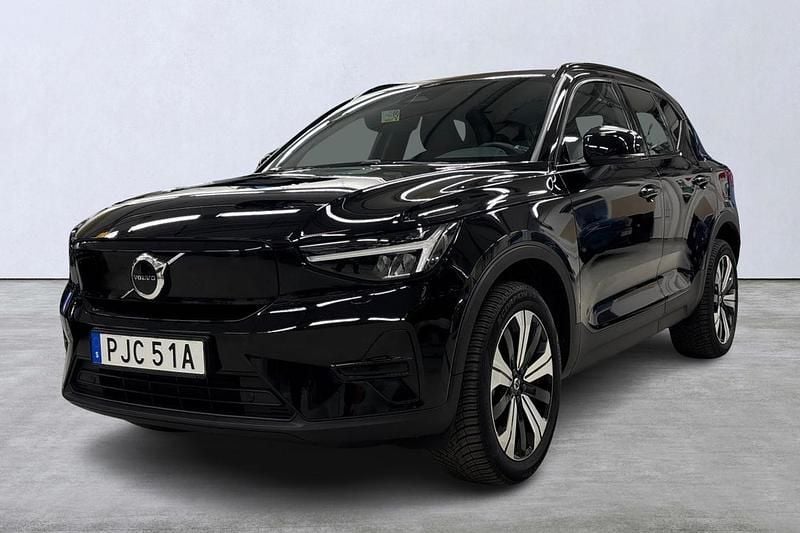 Svart Begagnad 2022 Volvo XC40 Single Motor SUV | 319 900 kr (Marknadspris) - Bild 1/4