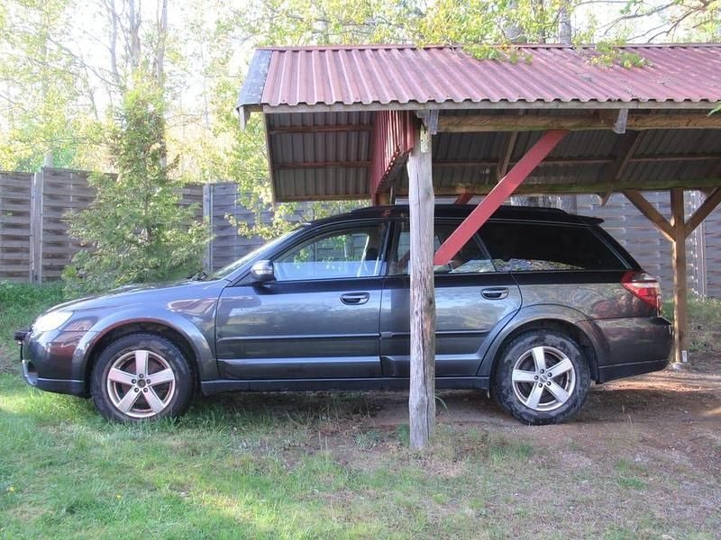 Begagnad 2009 Subaru Outback Kombi | 19 500 kr (Superpris) - Bild 1/4