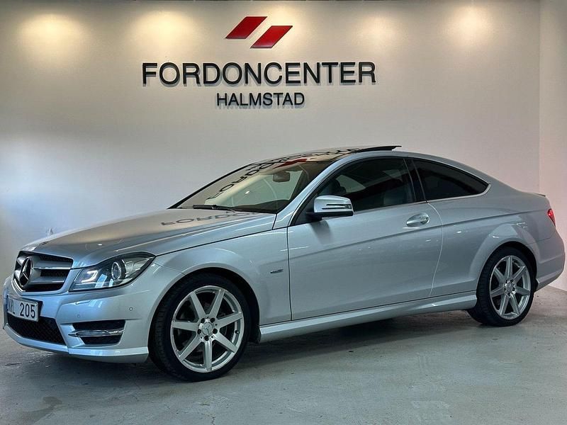 Silver Begagnad 2011 Mercedes C250 AMG Sportkupé | 149 900 kr - Bild 1/4