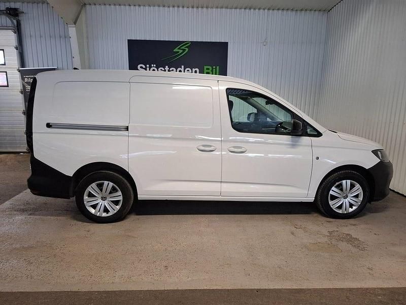 Begagnad VW Caddy Maxi 122 HK (89 kW) 2023 Vit Minibuss