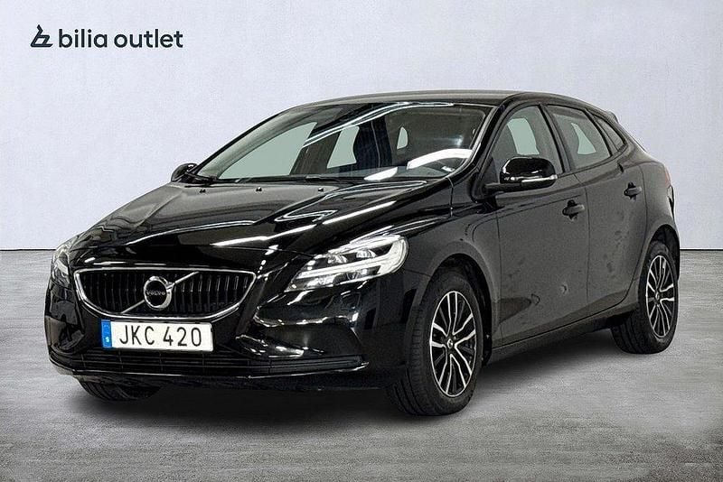 Svart Begagnad 2018 Volvo V40 Business Edition Kombi | 159 900 kr (Marknadspris) - Bild 1/3