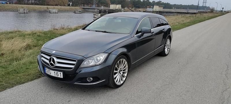 Grå metallic Begagnad 2013 Mercedes CLS250 Shooting Brake Kombi | 154 900 kr - Bild 1/4