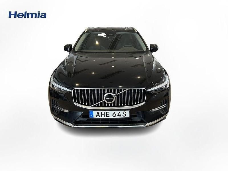 Begagnad Volvo XC60 Core 355 HK (261 kW) 2023 Svart SUV