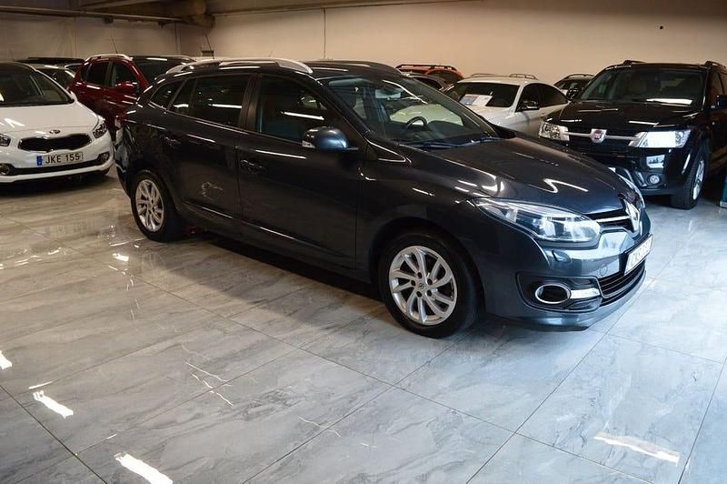 Begagnad Renault Mégane III 110 HK (80 kW) 2014 Grå