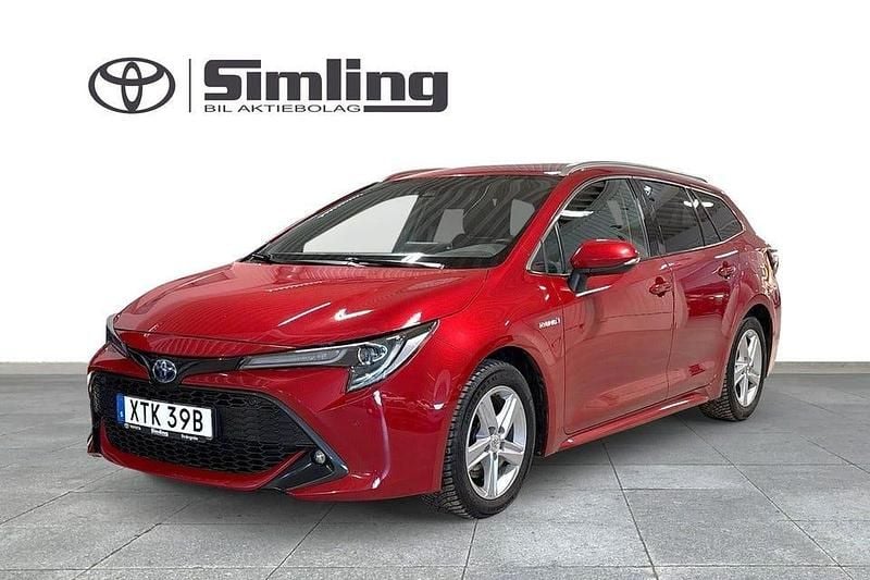 Begagnad Toyota Corolla Style 184 HK (135 kW) 2021 Rödmetallic Kombi