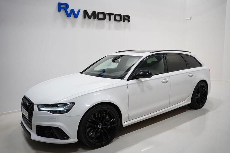 Vit Begagnad 2016 Audi RS6 Performance Kombi | 639 700 kr (Lite dyr) - Bild 1/4